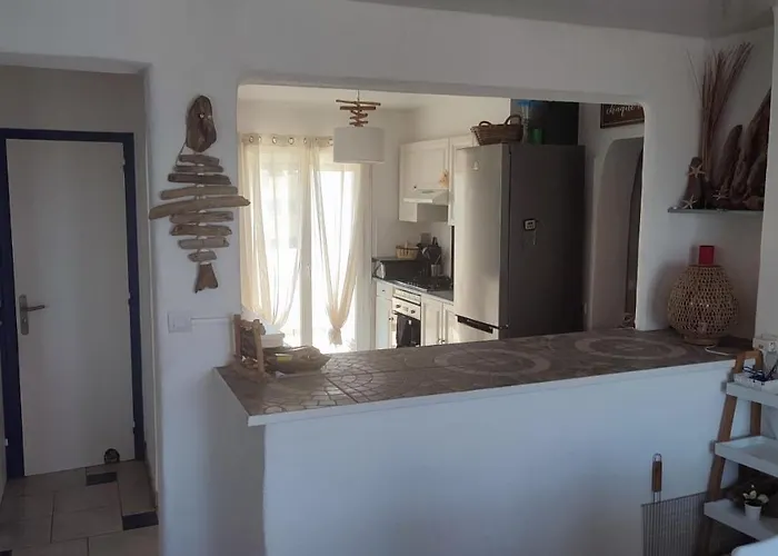 T4 89m2, Cap D'agde, Secteur Falaise, Vue Mer, Clim, 8 Pers, Wifi, 100 M * Agde