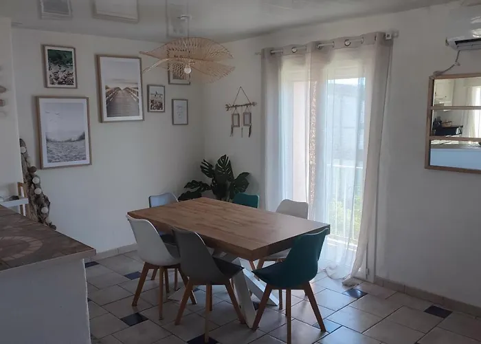 Appartamento T4 89m2, Cap D'agde, Secteur Falaise, Vue Mer, Clim, 8 Pers, Wifi, 100 M *